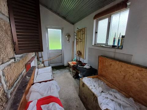 Moradia Isolada T3 Venda em Juncais, Vila Ruiva e Vila Soeiro do Chão,Fornos de Algodres