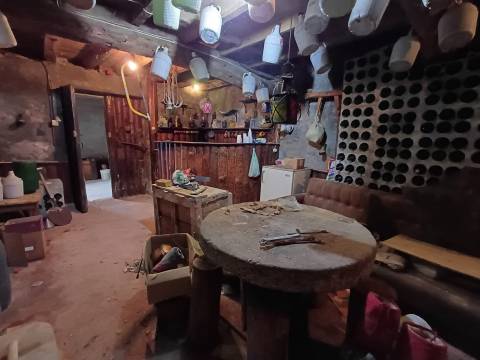 Moradia Isolada T3 Venda em Juncais, Vila Ruiva e Vila Soeiro do Chão,Fornos de Algodres