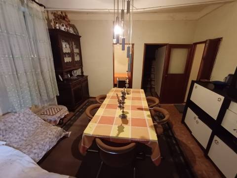 Moradia Isolada T3 Venda em Juncais, Vila Ruiva e Vila Soeiro do Chão,Fornos de Algodres