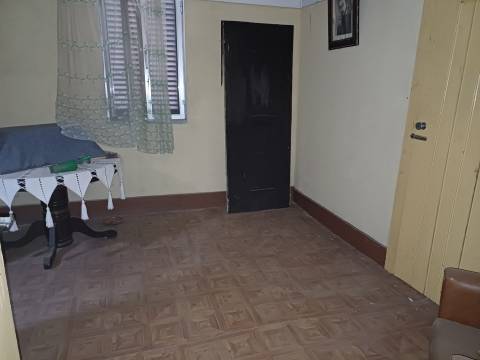 Moradia Isolada T3 Venda em Juncais, Vila Ruiva e Vila Soeiro do Chão,Fornos de Algodres