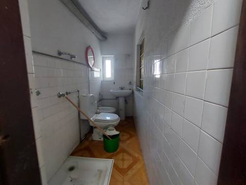 Moradia Geminada T3 Venda em Sabugueiro,Seia