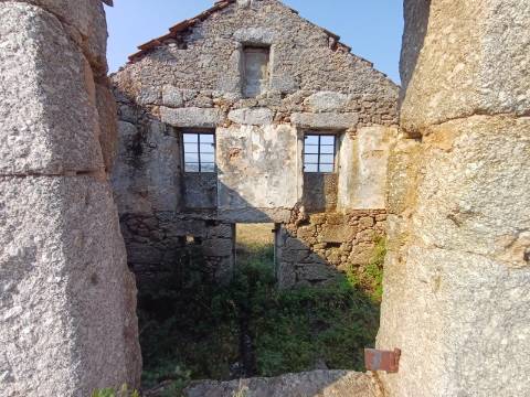 Quinta  Venda em Linhares,Celorico da Beira