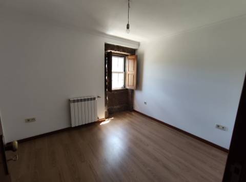 Moradia Isolada T4 Venda em Vila Cortês da Serra,Gouveia