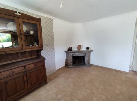 Moradia Isolada T4 Venda em Vila Cortês da Serra,Gouveia