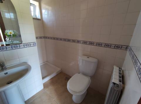 Moradia Isolada T4 Venda em Vila Cortês da Serra,Gouveia