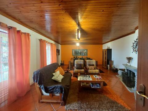 Moradia Isolada T5 Venda em Seia, São Romão e Lapa dos Dinheiros,Seia