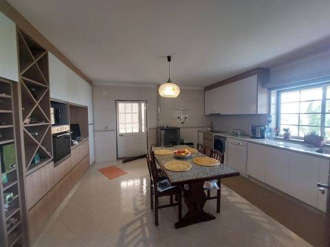 Moradia Isolada T5 Venda em Seia, São Romão e Lapa dos Dinheiros,Seia