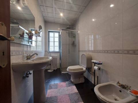 Moradia Isolada T5 Venda em Seia, São Romão e Lapa dos Dinheiros,Seia