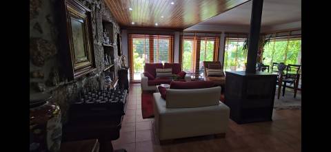 Moradia T4 Venda em Gouveia,Gouveia