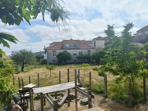 Moradia T9 Venda em Santa Marinha e São Martinho,Seia