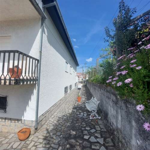 Moradia T4 Venda em Seia, São Romão e Lapa dos Dinheiros,Seia