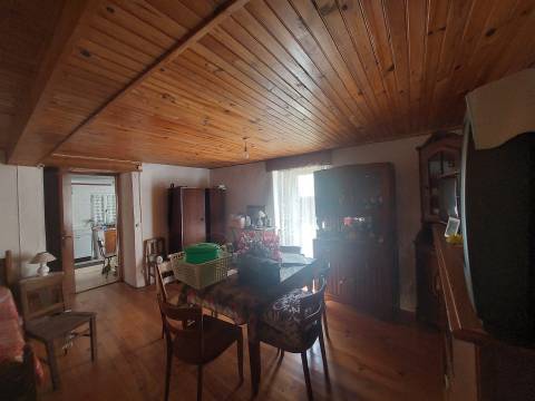 Moradia Geminada T2 Venda em Vide e Cabeça,Seia