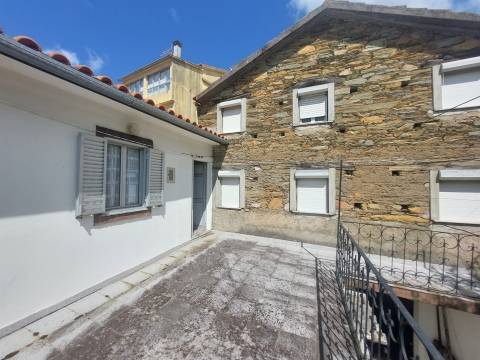 Moradia Geminada T2 Venda em Vide e Cabeça,Seia