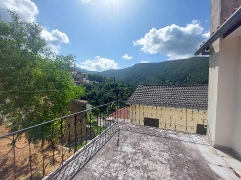 Moradia Geminada T2 Venda em Vide e Cabeça,Seia