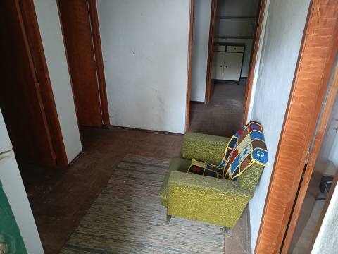 Moradia Geminada T4 Venda em Gouveia,Gouveia