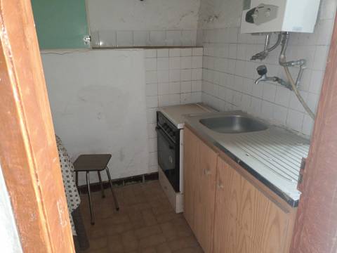 Moradia Geminada T4 Venda em Gouveia,Gouveia