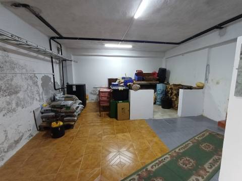 Moradia T4 Venda em São Paio,Gouveia