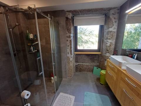 Quinta T4 Venda em Figueiró da Serra e Freixo da Serra,Gouveia