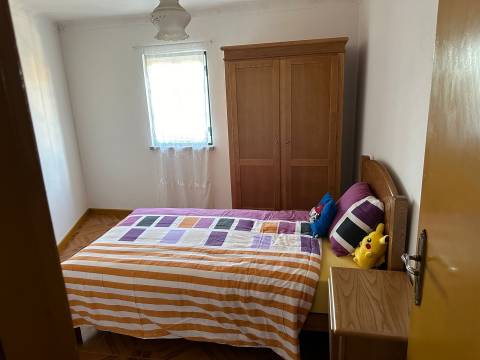 Moradia Isolada T3 Venda em Figueiró da Serra e Freixo da Serra,Gouveia