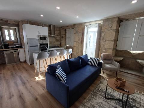 Moradia T4 Venda em Celorico (São Pedro e Santa Maria) e Vila Boa do Mondego,Celorico da Beira