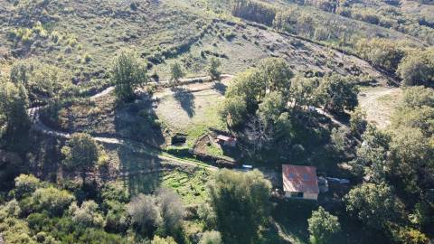 Quinta T2 Venda em Linhares,Celorico da Beira