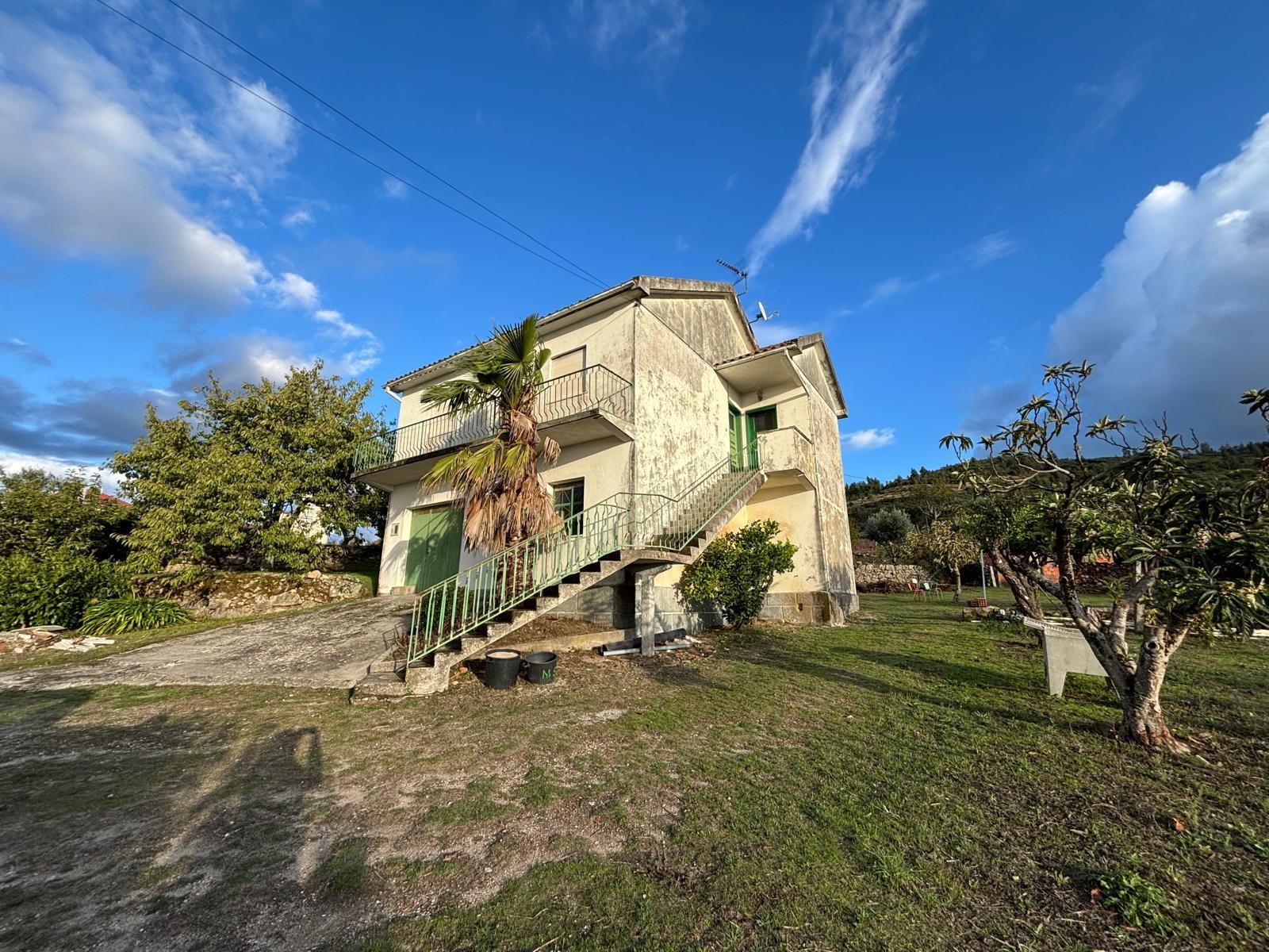 Quinta T3 Venda em Santa Marinha e São Martinho,Seia