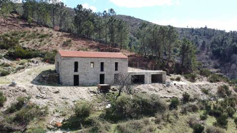 Quinta T0 Venda em Loriga,Seia