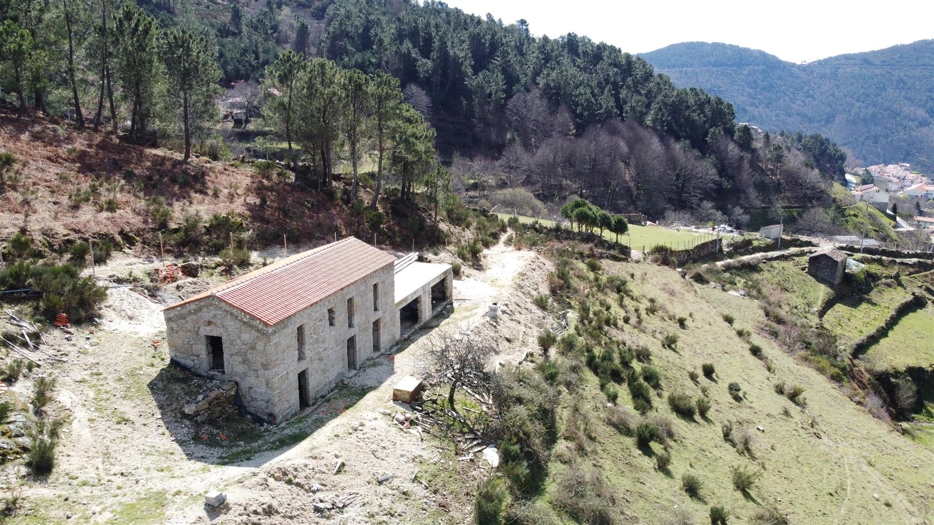 Quinta T0 Venda em Loriga,Seia