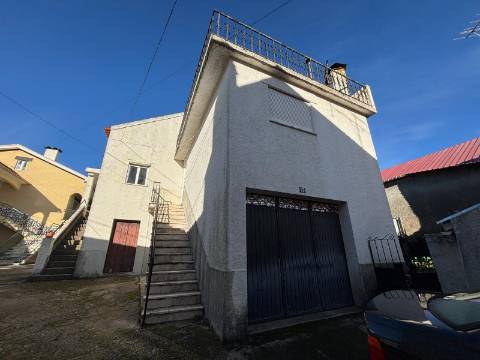 Moradia T3 Venda em São Paio,Gouveia