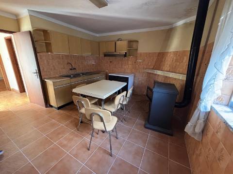 Moradia T3 Venda em São Paio,Gouveia