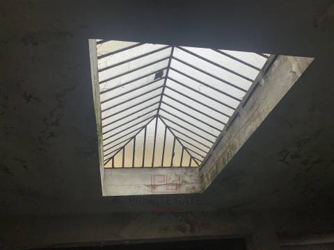 Loja  Venda em Cedofeita, Santo Ildefonso, Sé, Miragaia, São Nicolau e Vitória,Porto