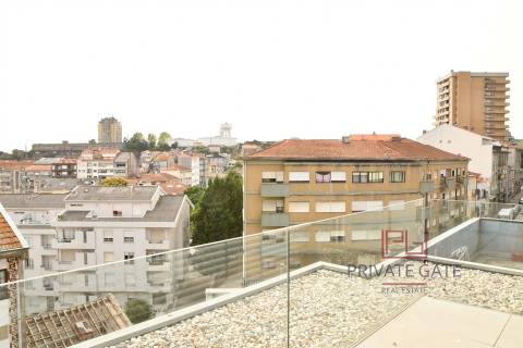 Apartamento T2+1 DUPLEX Arrendamento em Bonfim,Porto