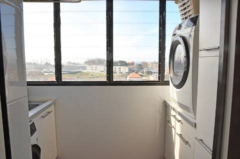 Apartamento T3 Arrendamento em Aldoar, Foz do Douro e Nevogilde,Porto