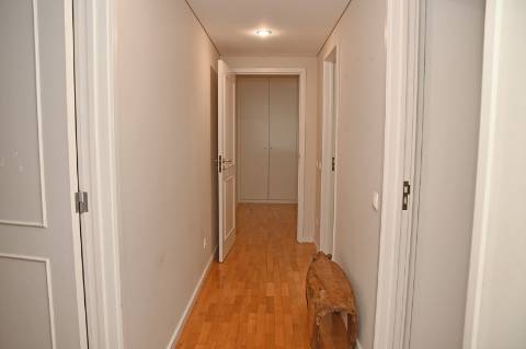 Apartamento T3 Arrendamento em Aldoar, Foz do Douro e Nevogilde,Porto