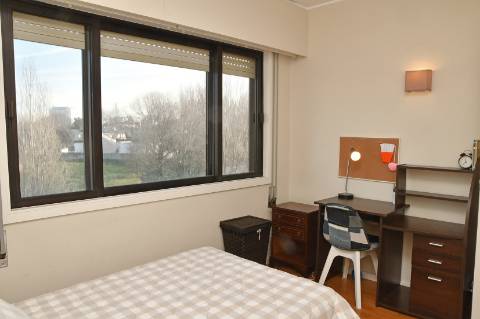 Apartamento T3 Arrendamento em Aldoar, Foz do Douro e Nevogilde,Porto