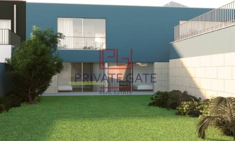 Terreno Urbano T4 DUPLEX Venda em Aldoar, Foz do Douro e Nevogilde,Porto