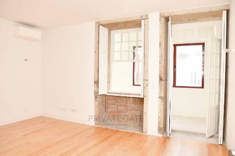 Apartamento T2 DUPLEX Venda em Cedofeita, Santo Ildefonso, Sé, Miragaia, São Nicolau e Vitória,Porto