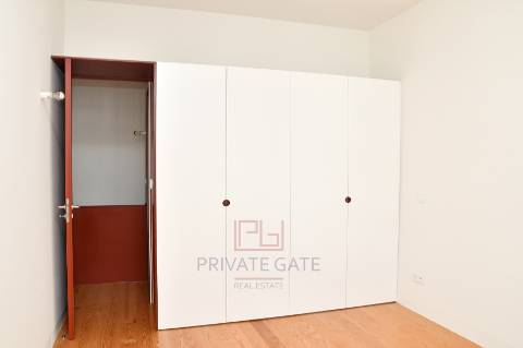 Apartamento T2 DUPLEX Venda em Cedofeita, Santo Ildefonso, Sé, Miragaia, São Nicolau e Vitória,Porto