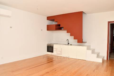 Apartamento T1+1 DUPLEX Venda em Cedofeita, Santo Ildefonso, Sé, Miragaia, São Nicolau e Vitória,Porto