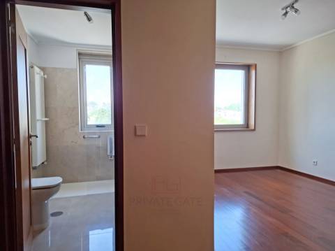 Apartamento T3 Venda em Aldoar, Foz do Douro e Nevogilde,Porto