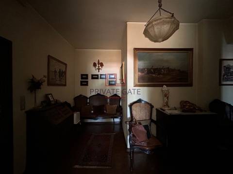 Apartamento T4+1 Venda em Ramalde,Porto