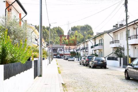 Andar Moradia T3 Venda em Ermesinde,Valongo