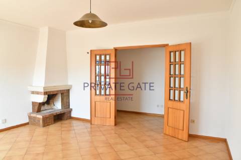 Andar Moradia T3 Venda em Ermesinde,Valongo