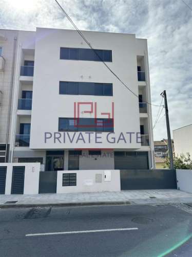 Apartamento T2 Arrendamento em Custóias, Leça do Balio e Guifões,Matosinhos