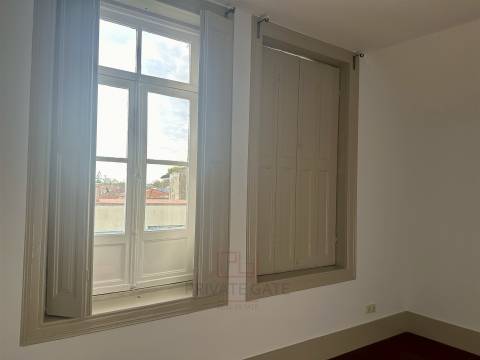 Moradia T1 DUPLEX Arrendamento em Aldoar, Foz do Douro e Nevogilde,Porto
