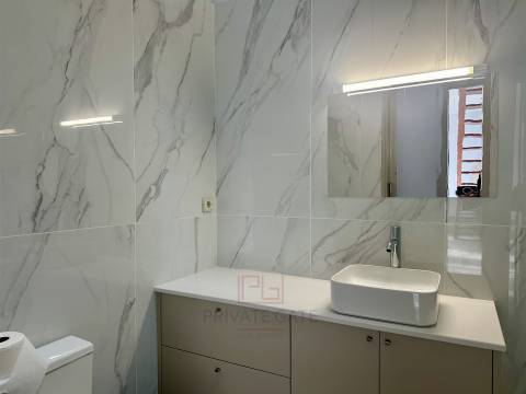 Moradia T1 DUPLEX Arrendamento em Aldoar, Foz do Douro e Nevogilde,Porto