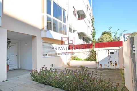 Moradia T3 TRIPLEX Venda em Aldoar, Foz do Douro e Nevogilde,Porto