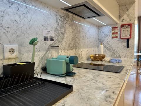 Apartamento T0 Venda em Cedofeita, Santo Ildefonso, Sé, Miragaia, São Nicolau e Vitória,Porto