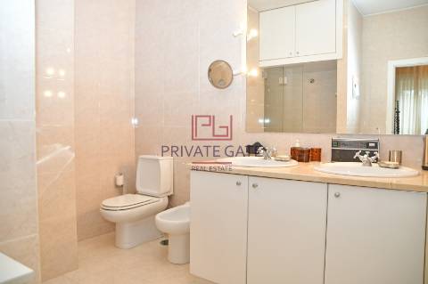 Apartamento T3+1 DUPLEX Venda em Lordelo do Ouro e Massarelos,Porto