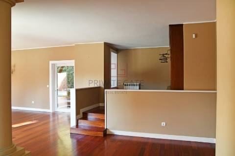 Moradia T4 DUPLEX Venda em Aldoar, Foz do Douro e Nevogilde,Porto